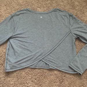 Cross back long sleeve